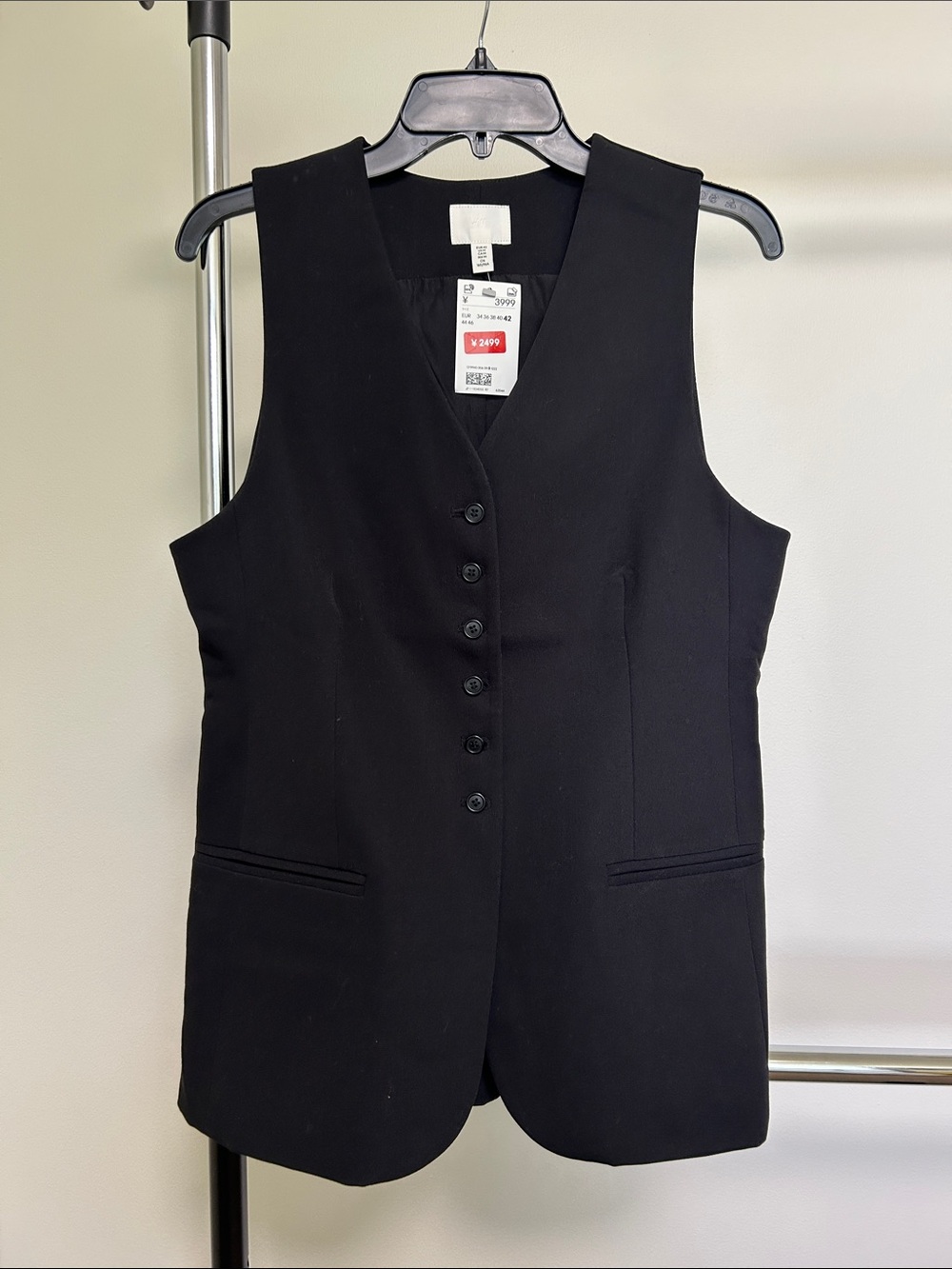 H&M Tailored Vest
